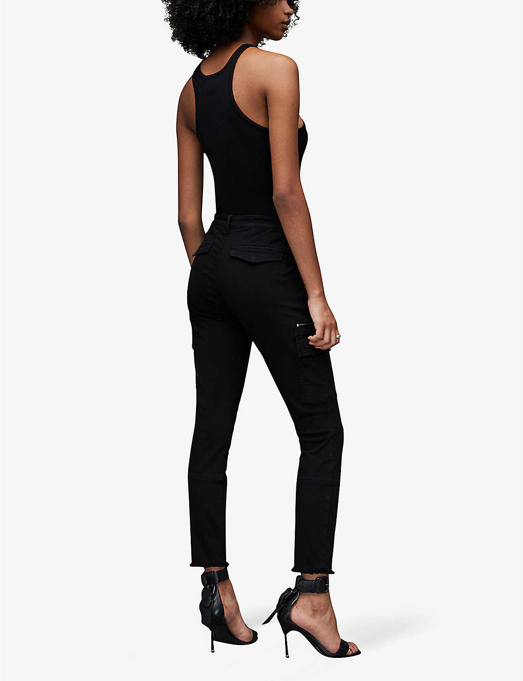 Comfortable slim high-waisted black cargo jeans for women