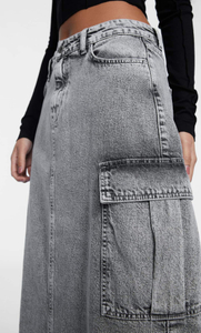 High-waisted Back Split Light Gray Denim Cargo Skirt